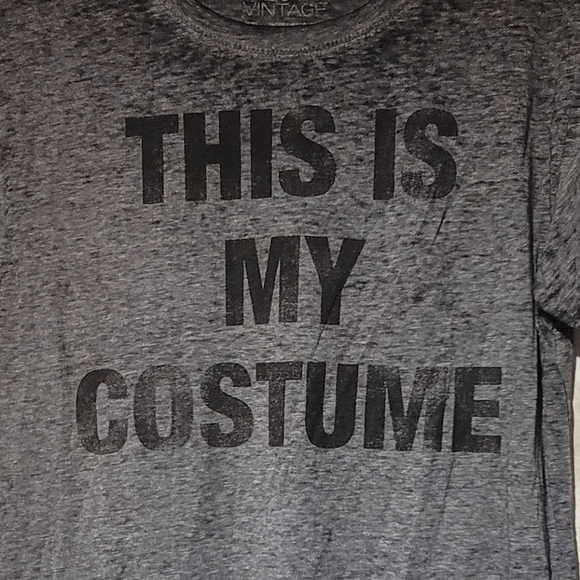Lo vintage graphic halloween short sleeve tee" THIS IS MY COSTUME" SIZE MEDIUM - Picture 3 of 4